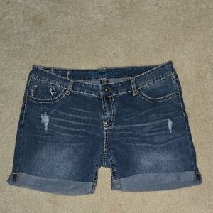 🎃 2/$3 🔥 Ariya Jeans Brand Denim Shorts